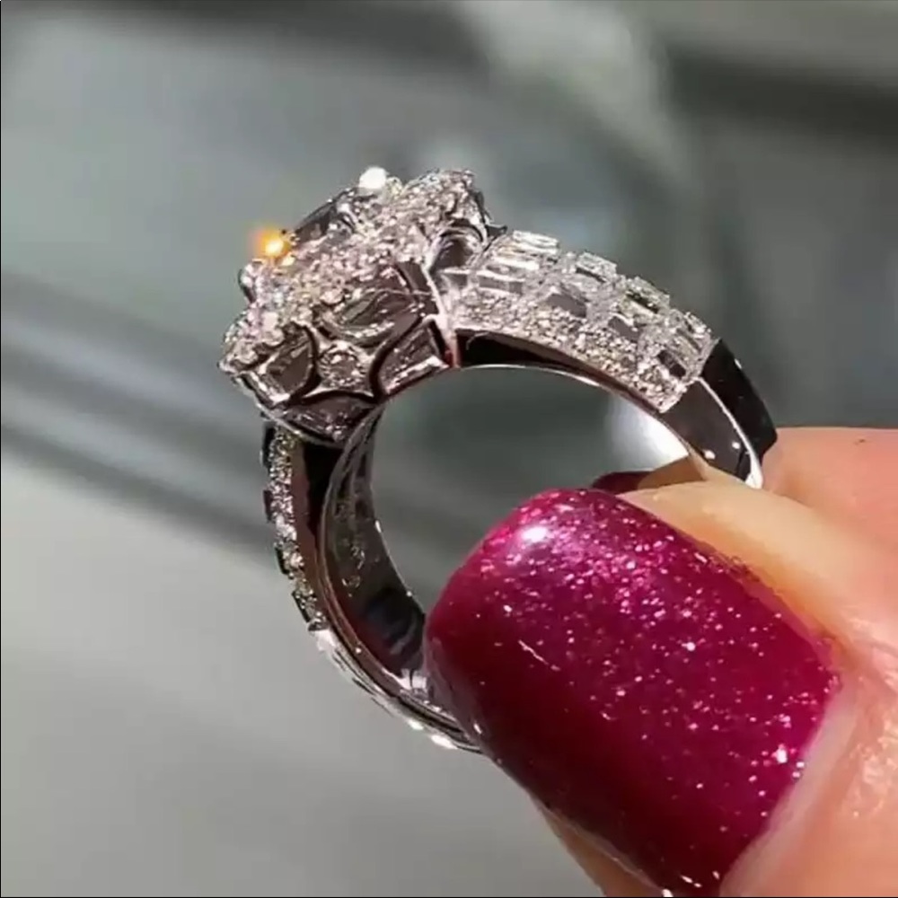 Gorgeous Women 925 Silver Newly-designed Jewelry Bridal Marriage Diamond Ring - Picture 5 of 5